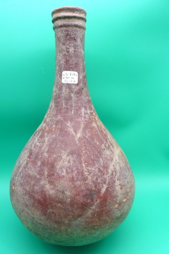 Ancienne poterie africaine - , en